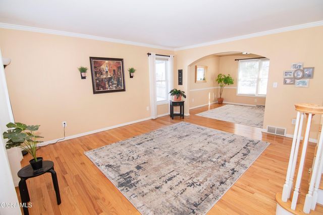 19 Mann Boulevard, Halfmoon, NY 12065