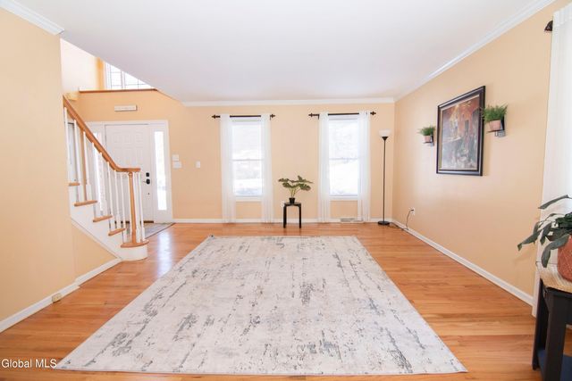 19 Mann Boulevard, Halfmoon, NY 12065