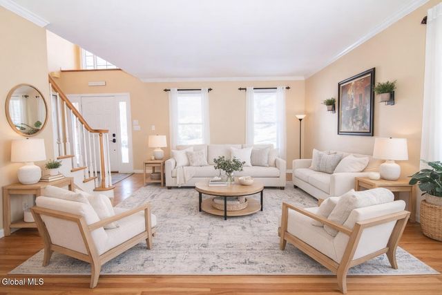 19 Mann Boulevard, Halfmoon, NY 12065