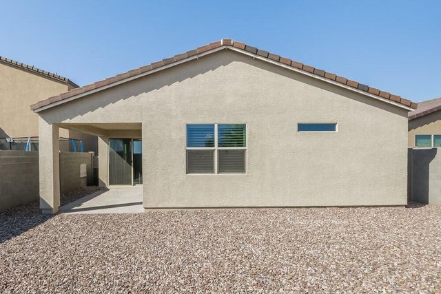 36083 N Urika Drive, San Tan Valley, AZ 85140