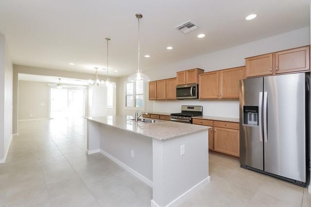 36083 N Urika Drive, San Tan Valley, AZ 85140