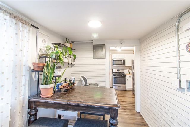 302 Cline Street, Pleasant Hill, MO 64080