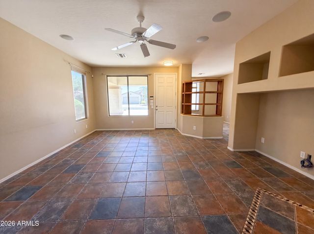 17530 W CARDINAL Drive, Goodyear, AZ 85338