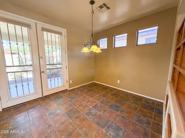 17530 W CARDINAL Drive, Goodyear, AZ 85338