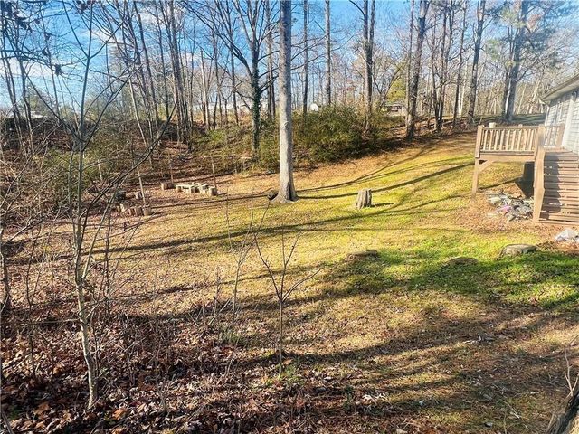 201 Grogan NE Road, White, GA 30184