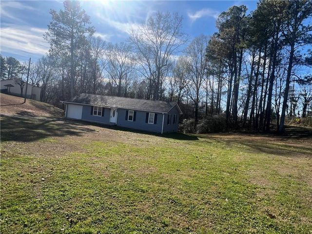 201 Grogan NE Road, White, GA 30184