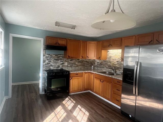 201 Grogan NE Road, White, GA 30184