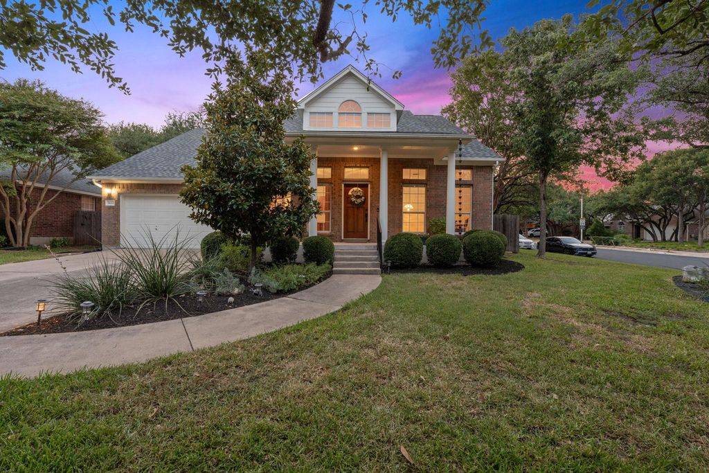 5633 Republic Of Texas BLVD, Austin, TX 78735