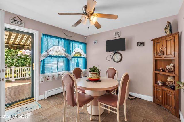 113 Edgewater Court, Toms River, NJ 08757