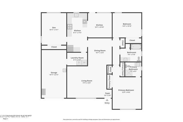 113 Edgewater Court, Toms River, NJ 08757