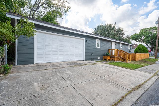 303 Victor, San Antonio, TX 78209