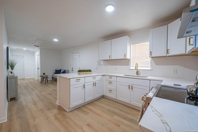 303 Victor, San Antonio, TX 78209