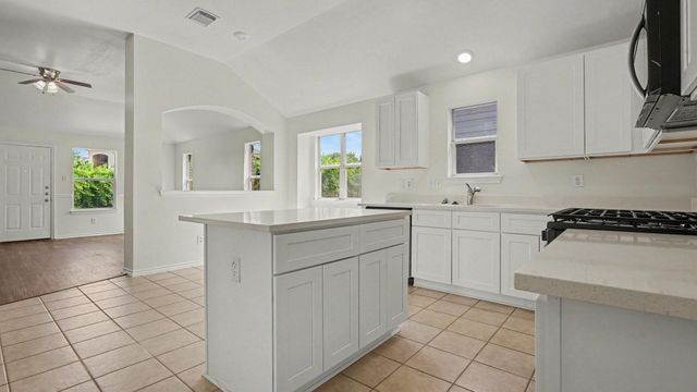 1819 Manor Drive, Baytown, TX 77521
