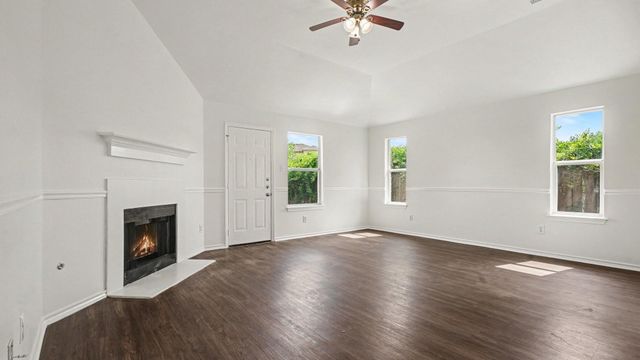 1819 Manor Drive, Baytown, TX 77521
