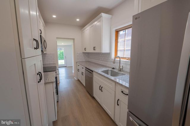 309 N 2ND ST, Emmaus, PA 18049