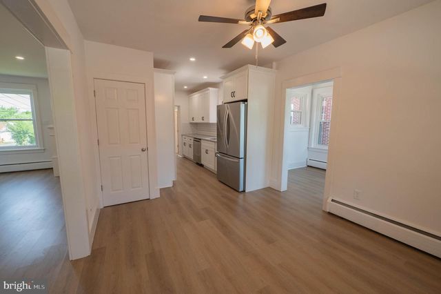 309 N 2ND ST, Emmaus, PA 18049