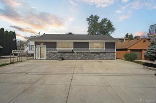 31020 Bayview Drive, Rockwood, MI 48173