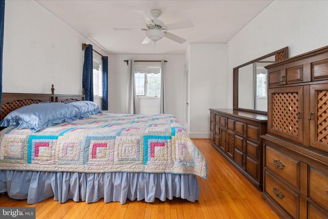 20 GRANADA RD, Pasadena, MD 21122