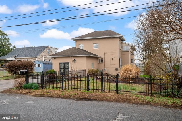 20 GRANADA RD, Pasadena, MD 21122