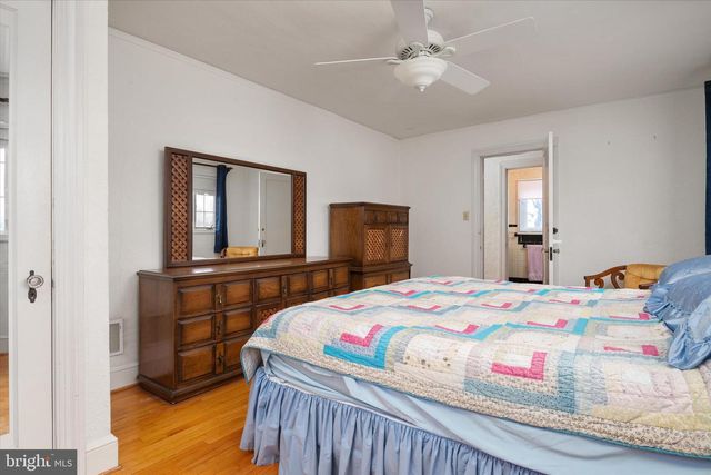 20 GRANADA RD, Pasadena, MD 21122