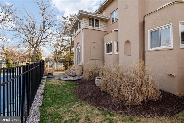 20 GRANADA RD, Pasadena, MD 21122