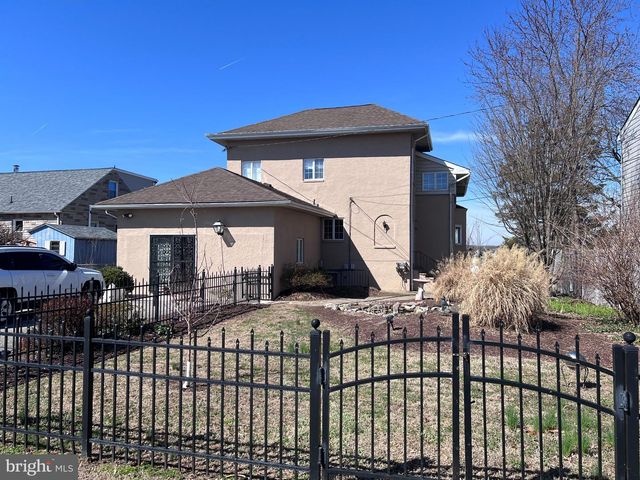 20 GRANADA RD, Pasadena, MD 21122