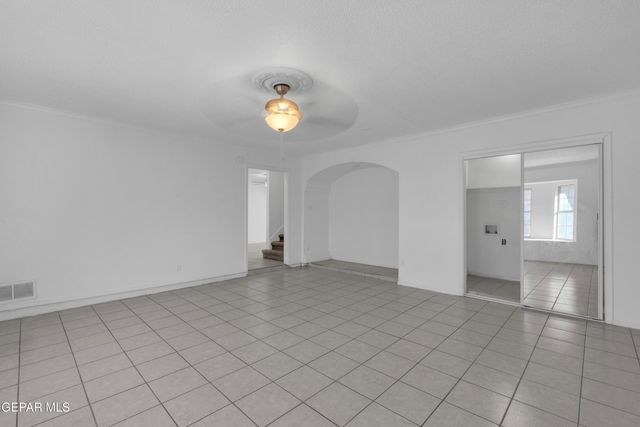 12101 Fred Carter Drive, El Paso, TX 79936