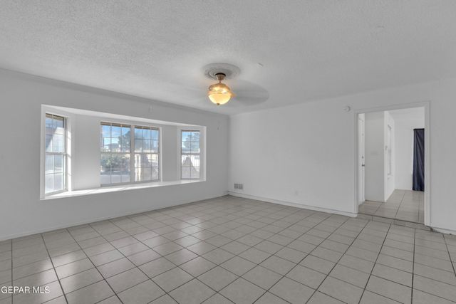 12101 Fred Carter Drive, El Paso, TX 79936