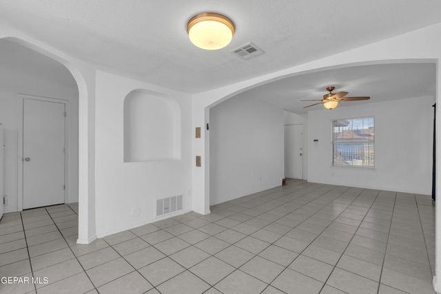 12101 Fred Carter Drive, El Paso, TX 79936