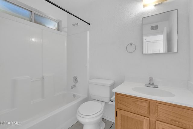 12101 Fred Carter Drive, El Paso, TX 79936