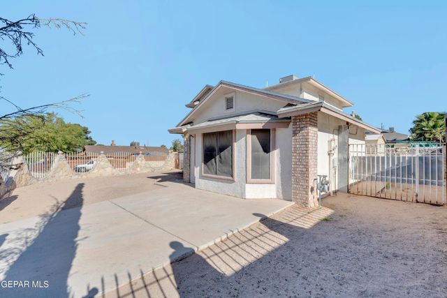 12101 Fred Carter Drive, El Paso, TX 79936