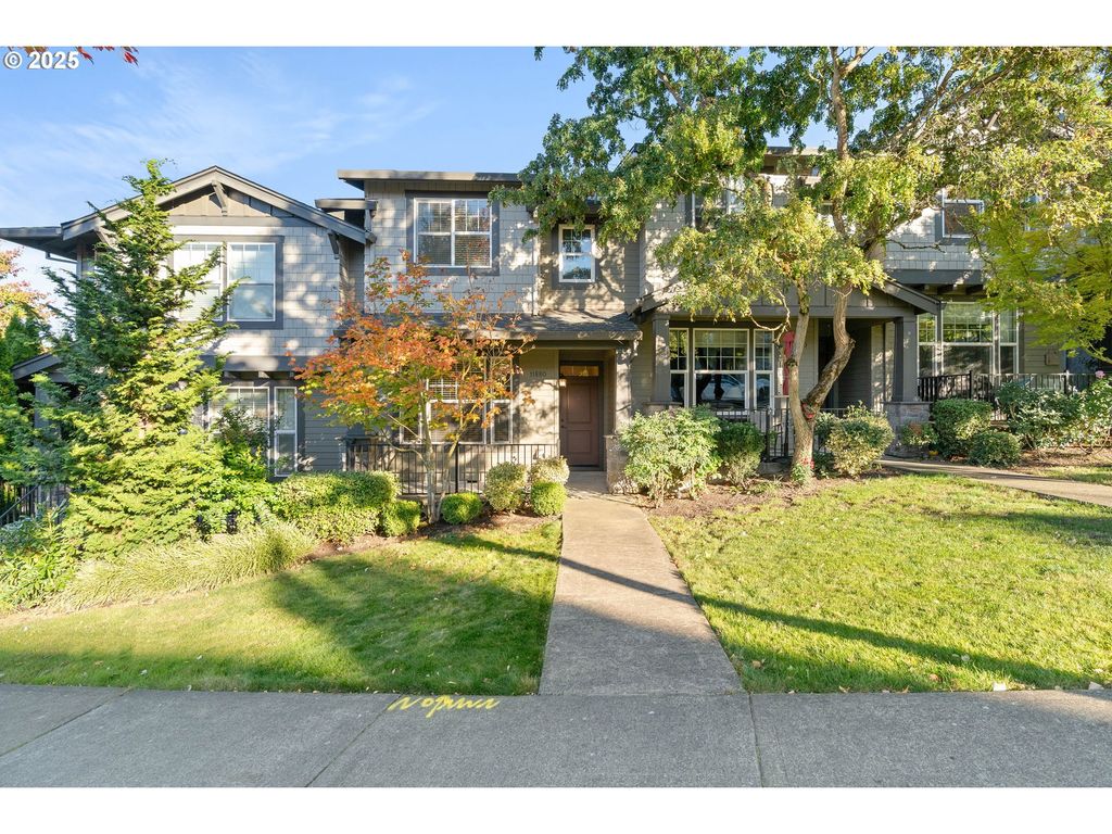 11880 Sw HORIZON Blvd, Beaverton, OR 97007