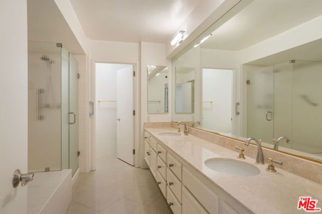 222 Monterey Road 505, Glendale, CA 91206