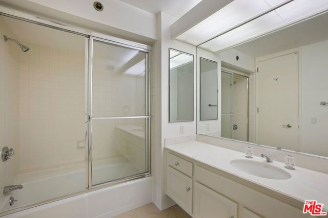 222 Monterey Road 505, Glendale, CA 91206