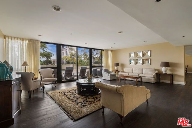 222 Monterey Road 505, Glendale, CA 91206