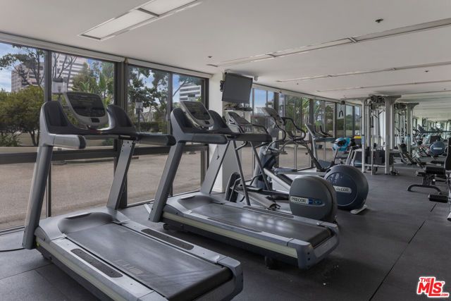 222 Monterey Road 505, Glendale, CA 91206