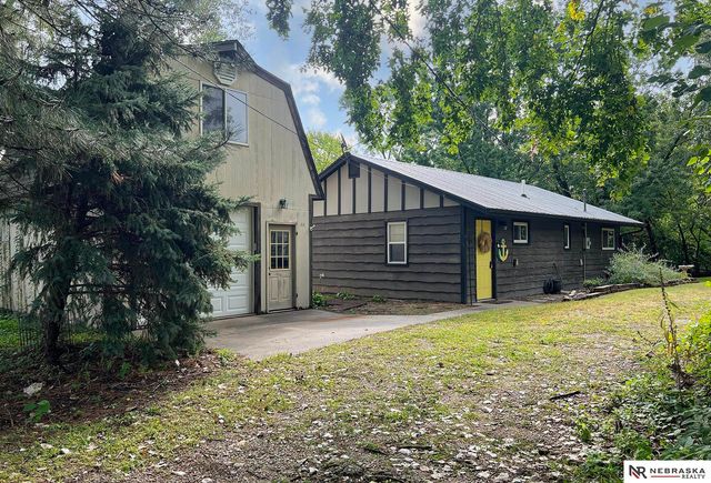 204 Pawnee Circle, Ashland, NE 68003