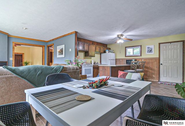 204 Pawnee Circle, Ashland, NE 68003