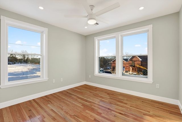 1 Goddard Dr, Nahant, MA 01908