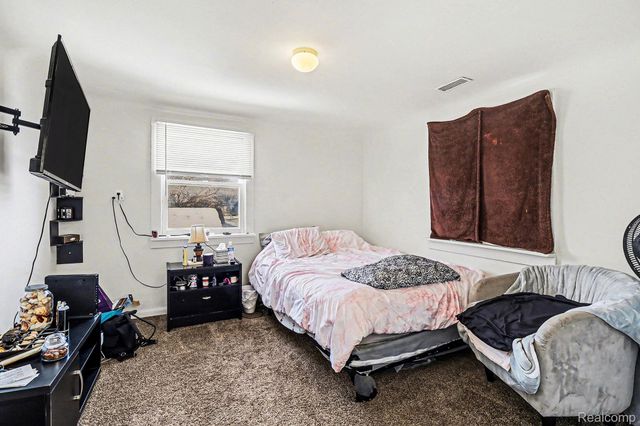 8129 Westminster Avenue, Warren, MI 48089