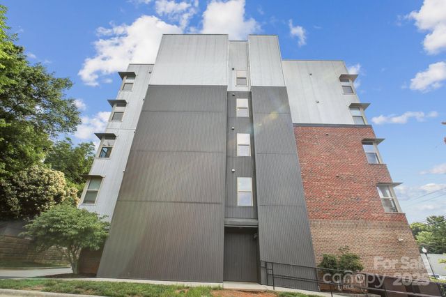 630 Calvert Street 410, Charlotte, NC 28208