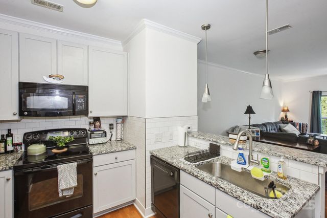 630 Calvert Street 410, Charlotte, NC 28208