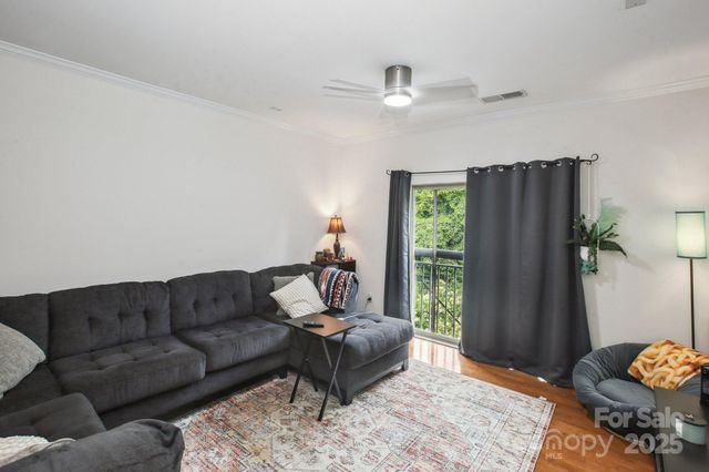 630 Calvert Street 410, Charlotte, NC 28208