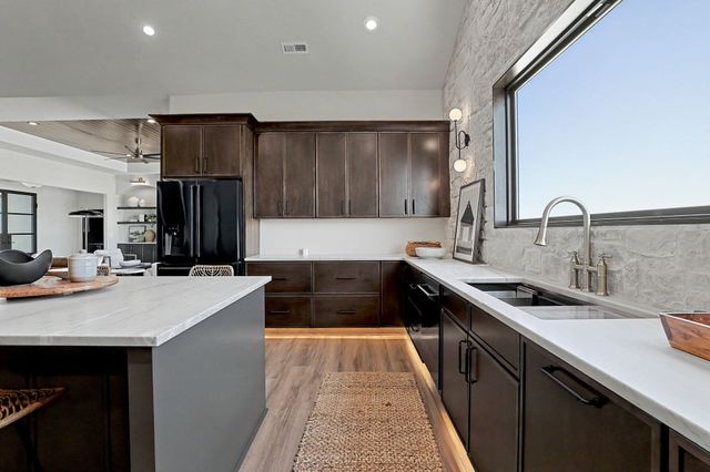 24411 W Stone Bottom St, Goddard, KS 67052