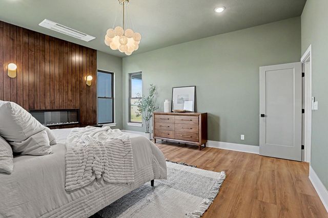 24411 W Stone Bottom St, Goddard, KS 67052