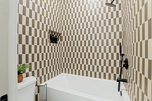 24411 W Stone Bottom St, Goddard, KS 67052