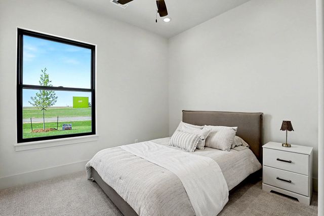 24411 W Stone Bottom St, Goddard, KS 67052