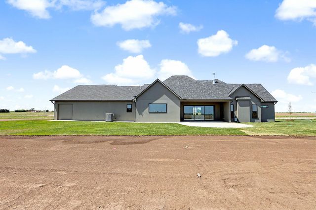 24411 W Stone Bottom St, Goddard, KS 67052