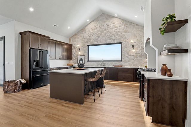 24411 W Stone Bottom St, Goddard, KS 67052