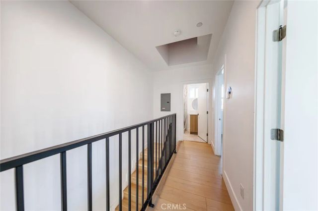 5935 Woodman, Sherman Oaks, CA 91401